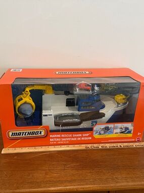 Matchbox White & Yellow Marine Rescue Ship Playset with Blue and Red Vehicles